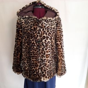 Leopard print faux fur jacket NWOT